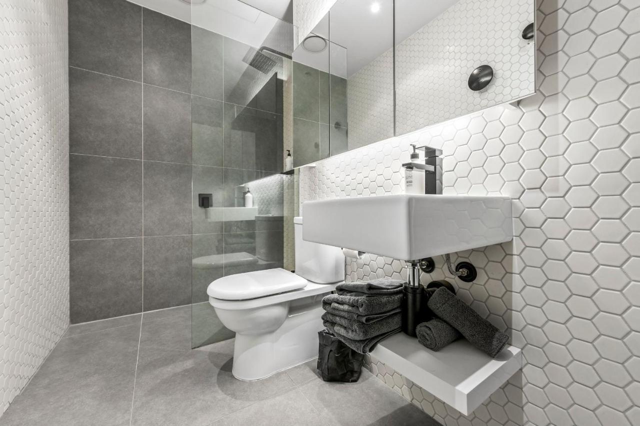 Luxuria Apartments - Bourke Мелбърн Екстериор снимка