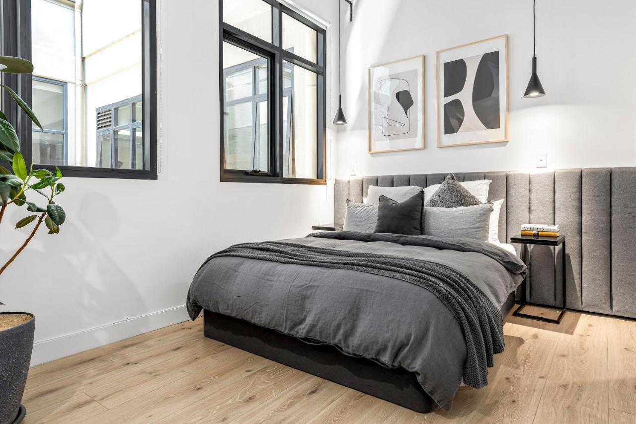 Luxuria Apartments - Bourke Мелбърн Екстериор снимка